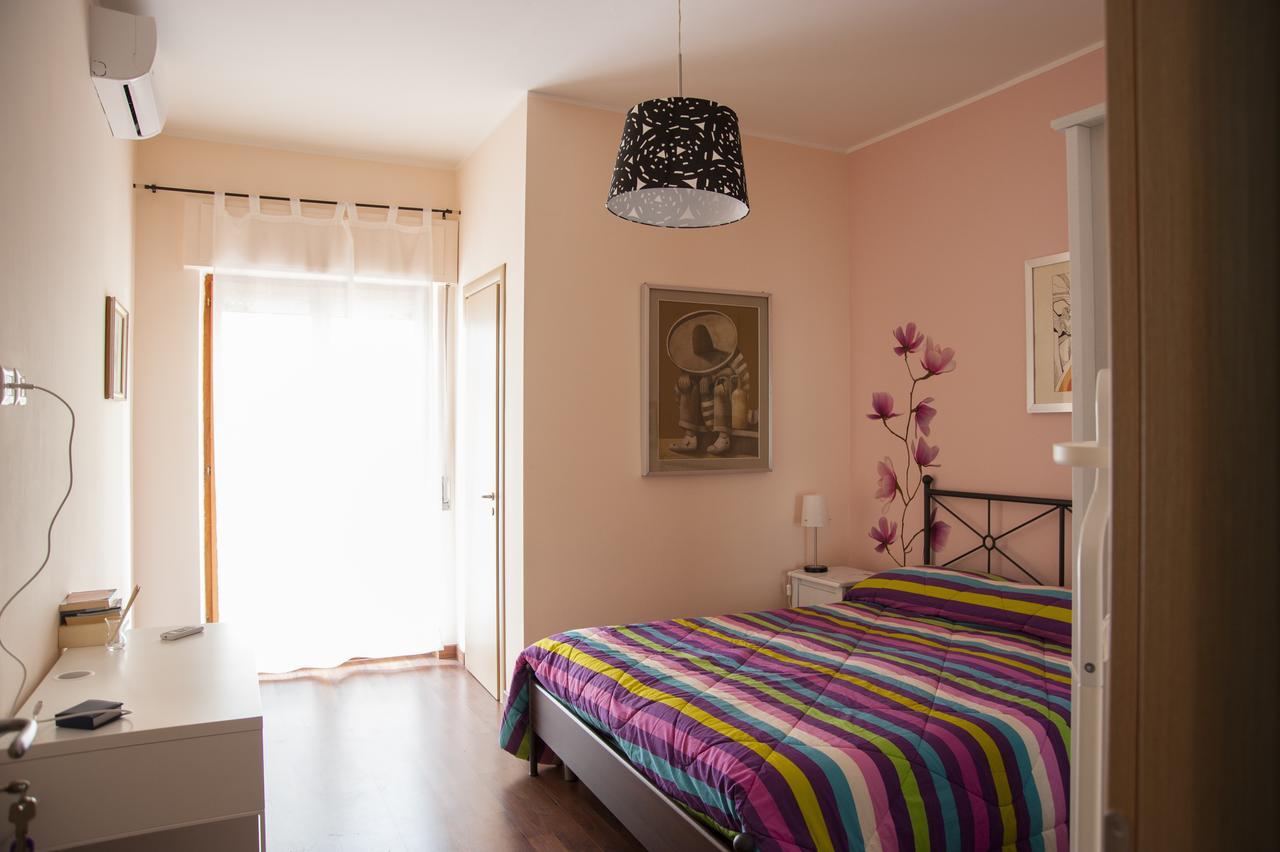 Alma B&B Crotone Exteriör bild