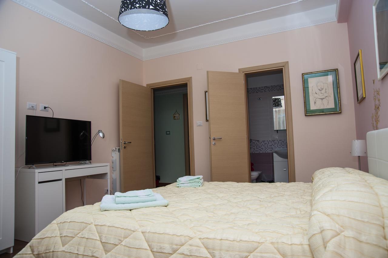 Alma B&B Crotone Exteriör bild