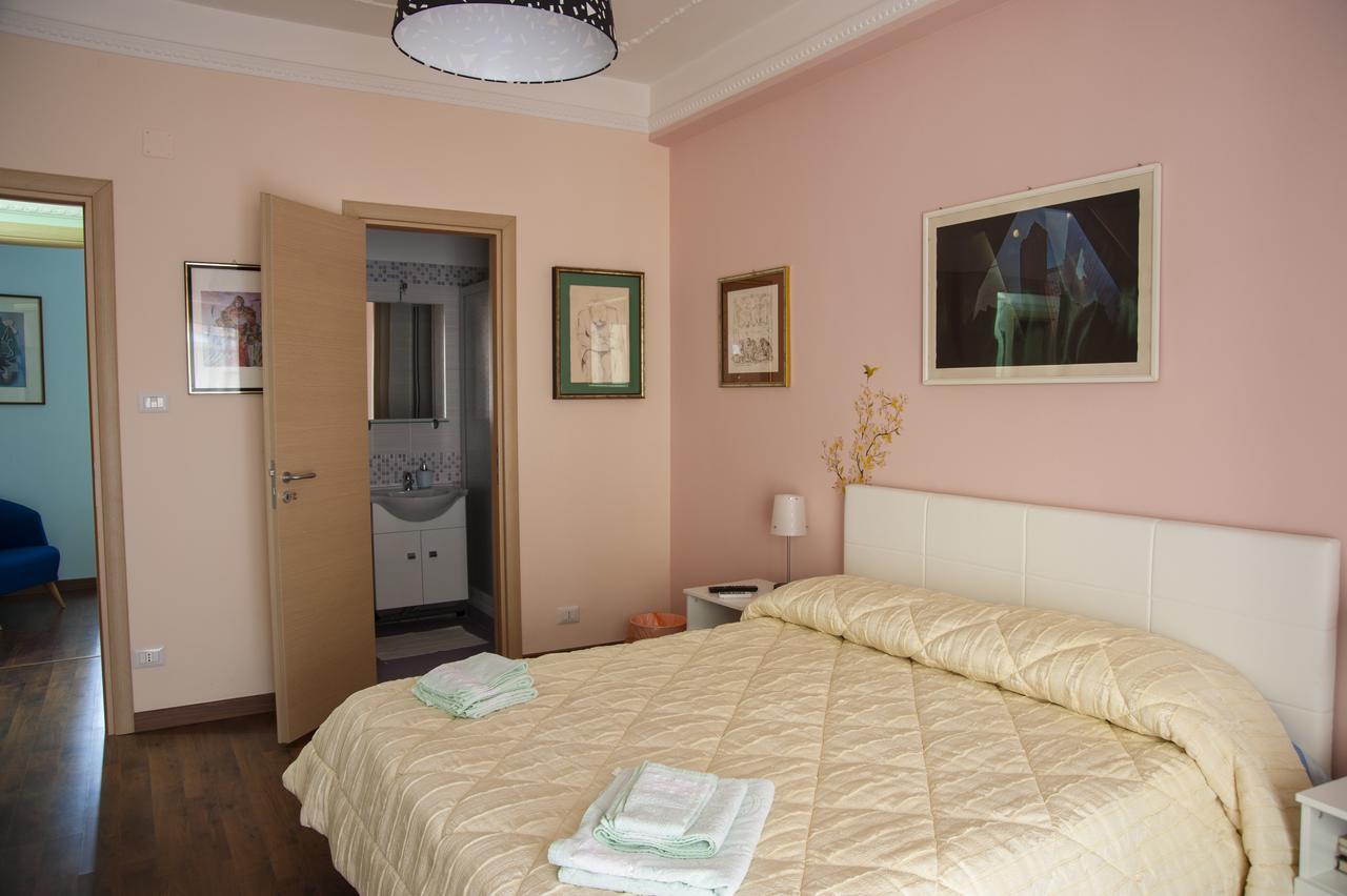 Alma B&B Crotone Exteriör bild